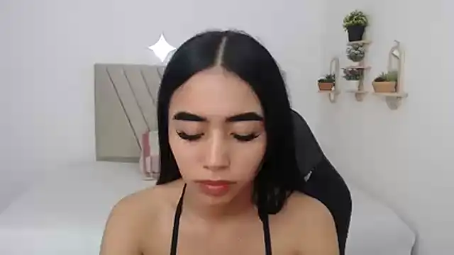 Snapshot of xoxo_melany chatting on 04.05.26 xoxo melany online show from 04.05.26