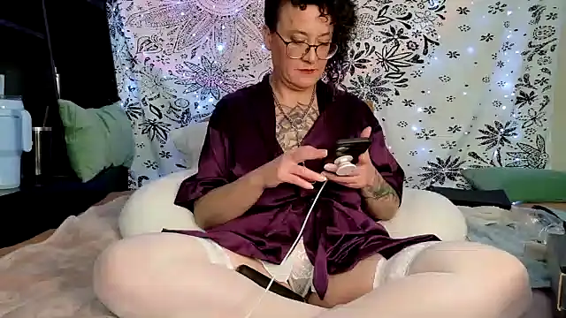 sareberr420 online show from 05.30.26