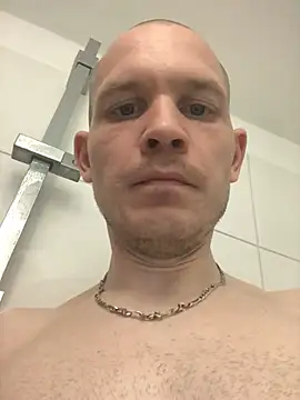 Spielzeugtwink online show from 06.18.26