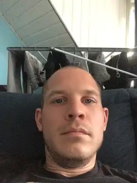 Spielzeugtwink online show from 07.01.26