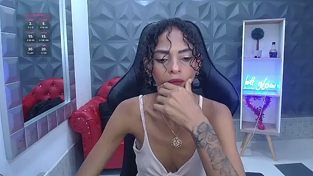 becky lynch 102 online show from 03.10.26