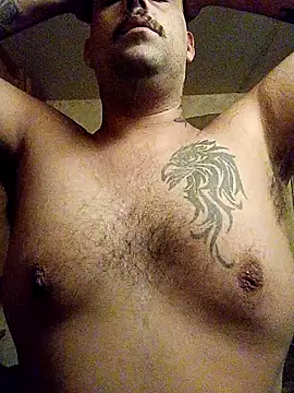 BigriskDaddy92 online show from 11.20.25