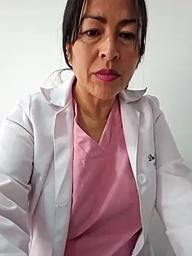 JustSamantha  online show from 03.04.26