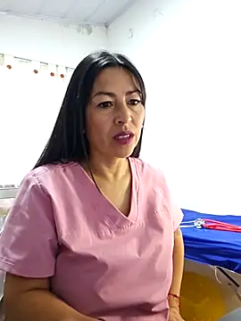 JustSamantha  online show from 04.27.26