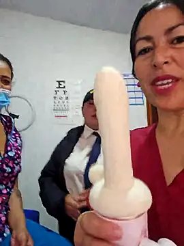 JustSamantha  online show from 04.30.26