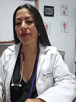 JustSamantha  online show from 06.12.26