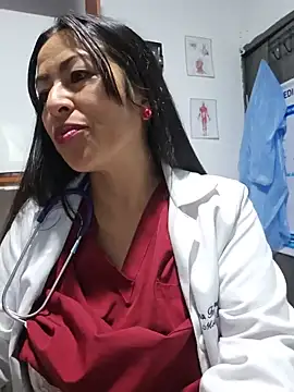 JustSamantha  online show from 06.13.26
