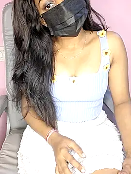 Collegecuteity online show from 11.19.25