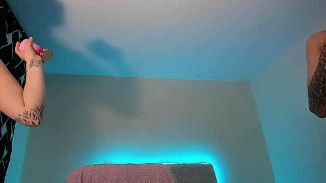 stanandrose  online show from 04.22.26