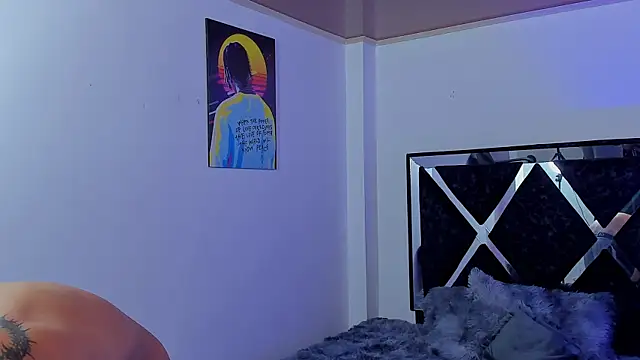 Snapshot of eliasferragamo chatting on 12.04.25 eliasferragamo online show from 12.04.25