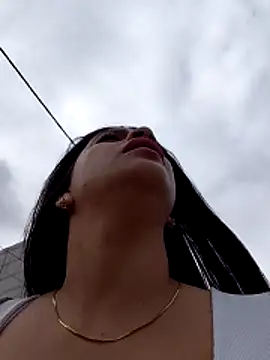 Layla-daring online show from 06.30.26