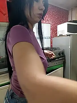 Snapshot of sarasol22 chatting on 12.03.25 sarasol22 online show from 12.03.25