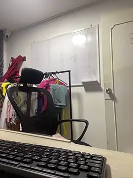 charlie bass online show from 12.05.25