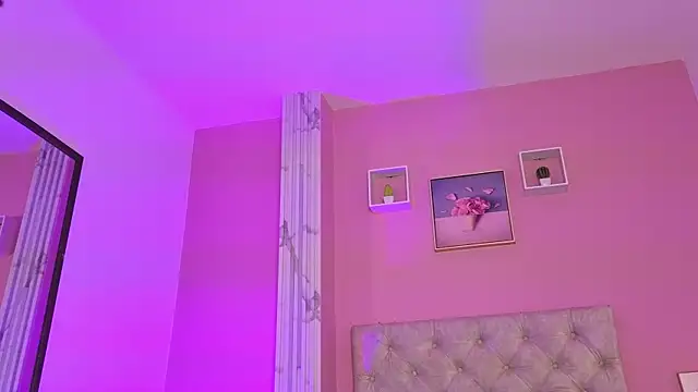 Snapshot of dahianae__ chatting on 04.02.26 dahianae online show from 04.02.26