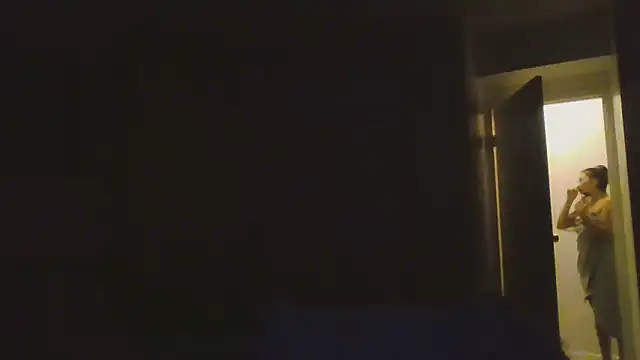 cryptokimgirl online show from 03.03.26