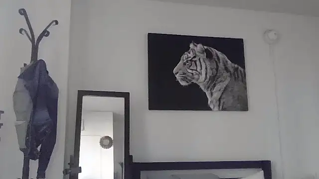 cryptokimgirl online show from 03.07.26