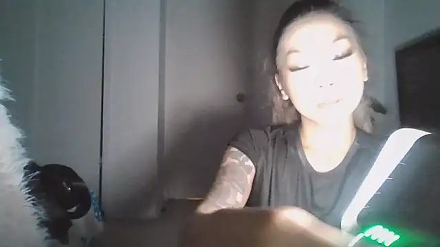 cryptokimgirl online show from 03.13.26