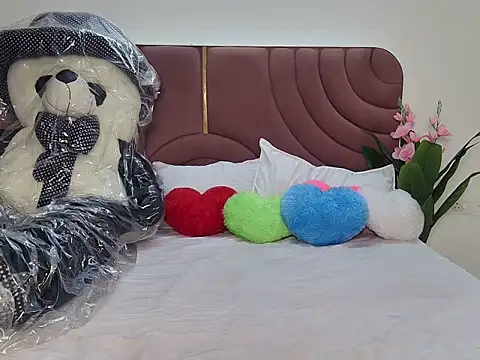 Husan-e-Jasmine online show from 02.19.26