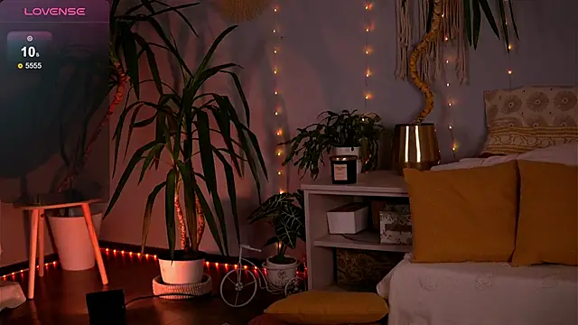 PureEllieX online show from 05.09.26
