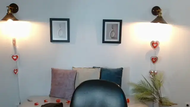 Juliana  lx online show from 02.28.26