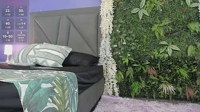 Gaby cruz  online show from 06.04.26