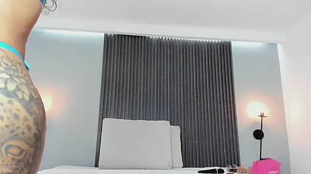 mia dollce online show from 05.05.26