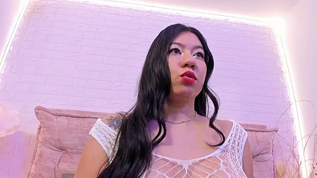 lunaa hart online show from 05.01.26