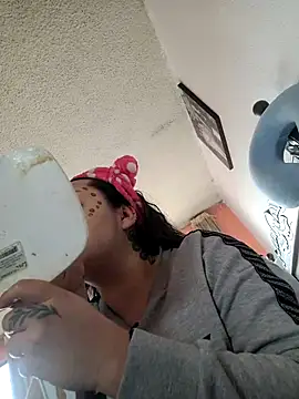 Venus 22 online show from 12.15.25