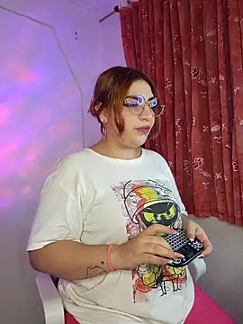 mila curvy online show from 03.24.26