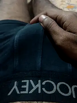 Snapshot of yuvrajpandey chatting on 12.04.25 yuvrajpandey online show from 12.04.25