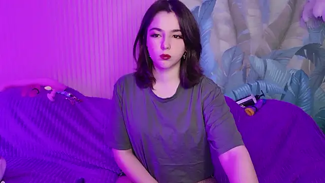 Wendy Finch online show from 01.16.26