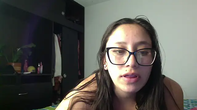 Snapshot of LyaRose chatting on 02.05.26 LyaRose online show from 02.05.26