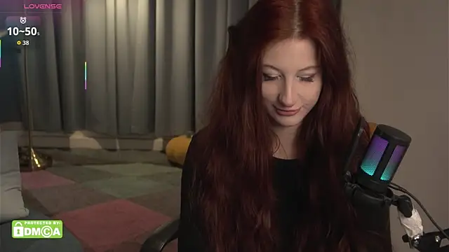 caty cuddly online show from 11.23.25