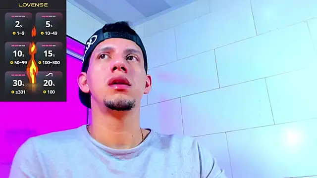 Sebastian Smith   online show from 03.02.26