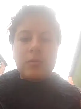 Snapshot of AnaMaria-12 chatting on 11.23.25 AnaMaria-12 online show from 11.23.25