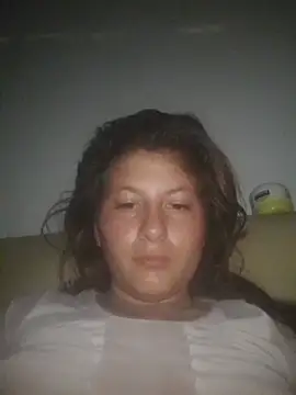 Snapshot of AnaMaria-12 chatting on 11.24.25 AnaMaria-12 online show from 11.24.25