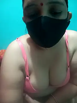 Snapshot of Priya_089 chatting on 12.02.25 Priya 089 online show from 12.02.25