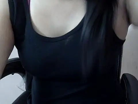 radhika nar online show from 11.28.25