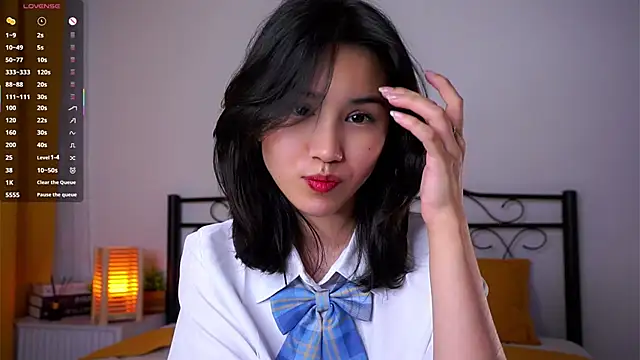 Snapshot of StaciaBratz chatting on 12.01.25 StaciaBratz online show from 12.01.25