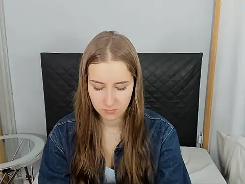 VanessaAmore online show from 02.27.26