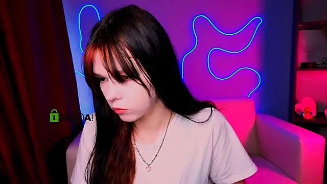 Snapshot of erica_murray chatting on 12.03.25 erica murray online show from 12.03.25