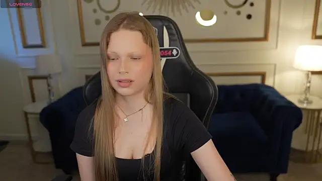 Charlotte Dreams online show from 06.30.26