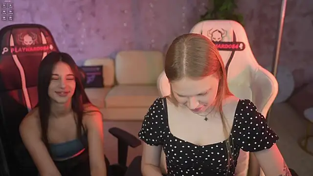 Charlotte Dreams online show from 07.26.26