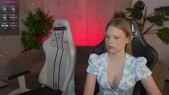 Charlotte Dreams online show from 07.30.26