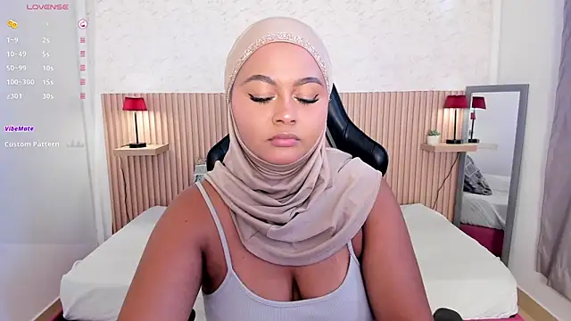 Snapshot of jasmyne_anbar chatting on 02.03.26 jasmyne anbar online show from 02.03.26