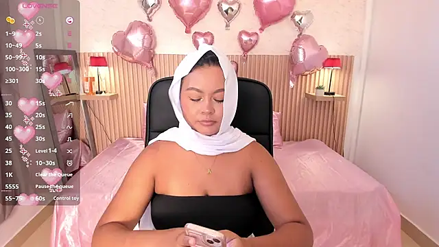 Snapshot of jasmyne_anbar chatting on 02.23.26 jasmyne anbar online show from 02.23.26