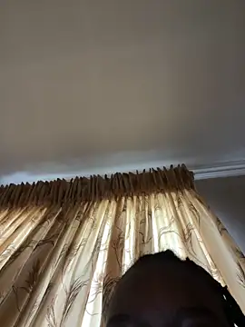 Lyana silver21 online show from 12.17.25