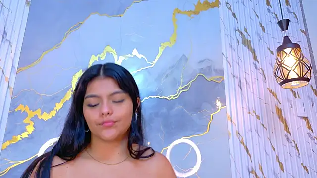 Snapshot of NIKIBUNNY chatting on 12.03.25 NIKIBUNNY online show from 12.03.25