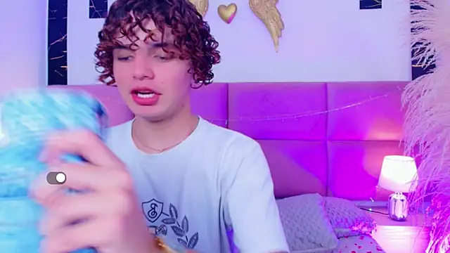 Skyee angel online show from 01.14.26