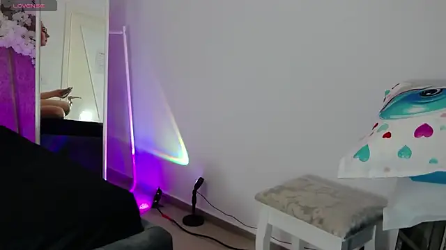 DeniseSun online show from 11.27.25